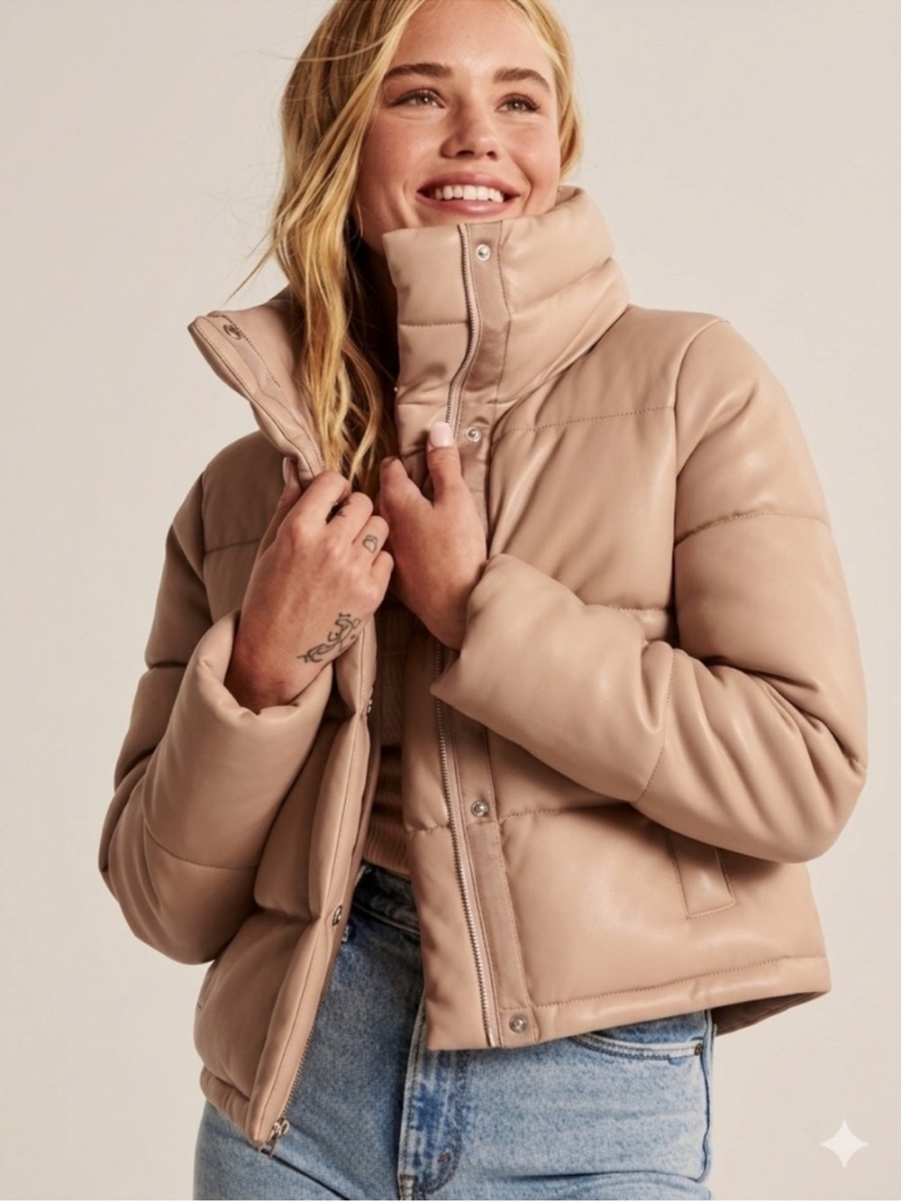 Abercrombie & Fitch Vegan Leather Mini Puffer Jacket Blush Beige Size Small